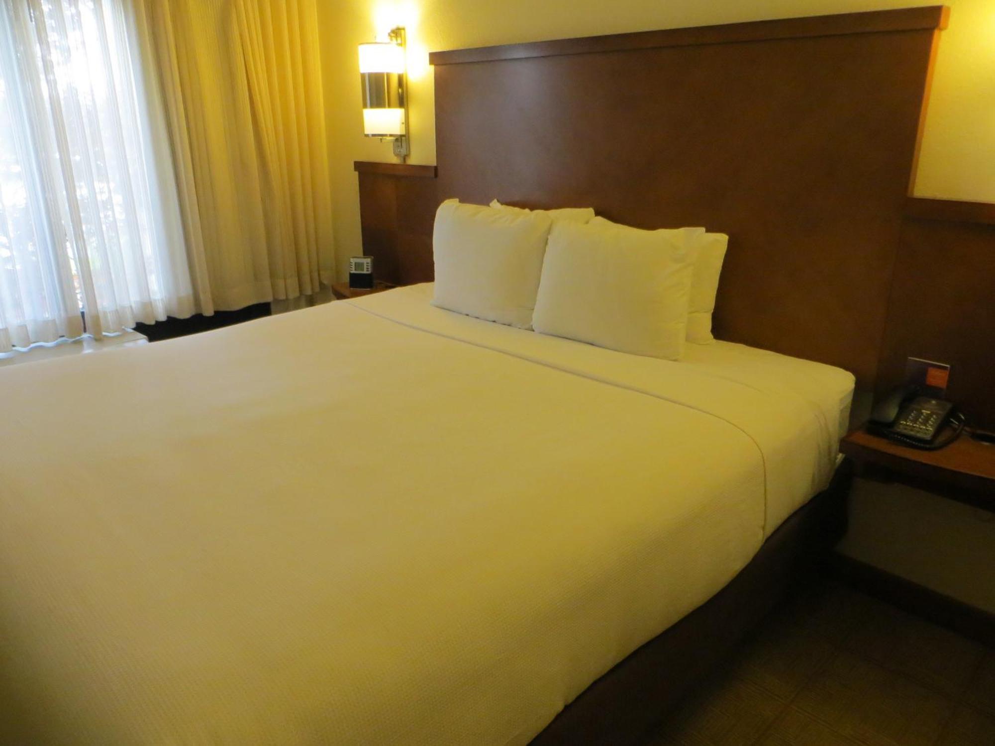 Hyatt Place Indianapolis Airport Eksteriør billede