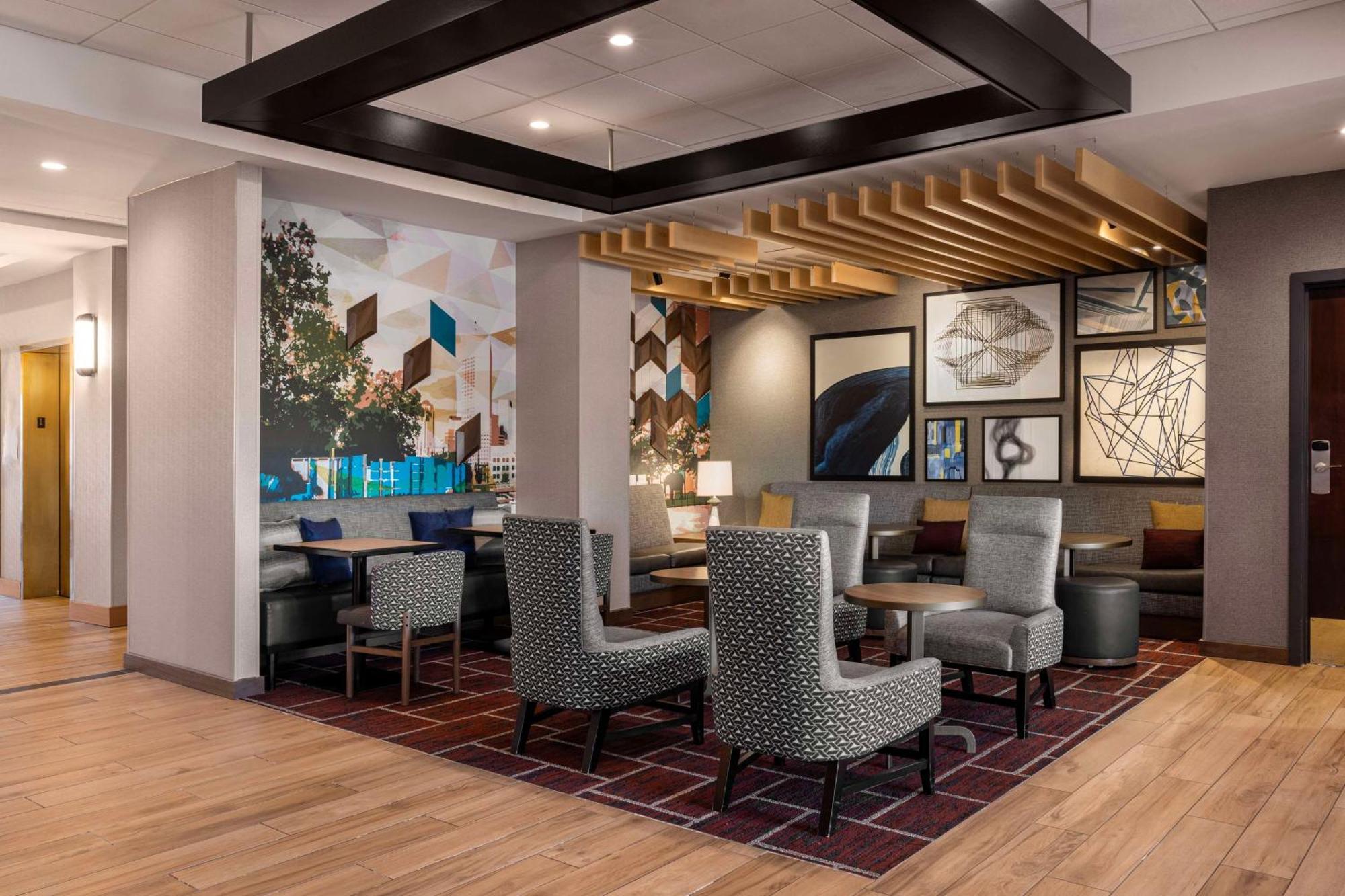 Hyatt Place Indianapolis Airport Eksteriør billede